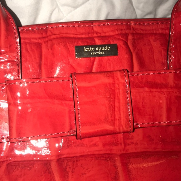 KATE SPADE RED BOW PURSE - Picture 4 of 7